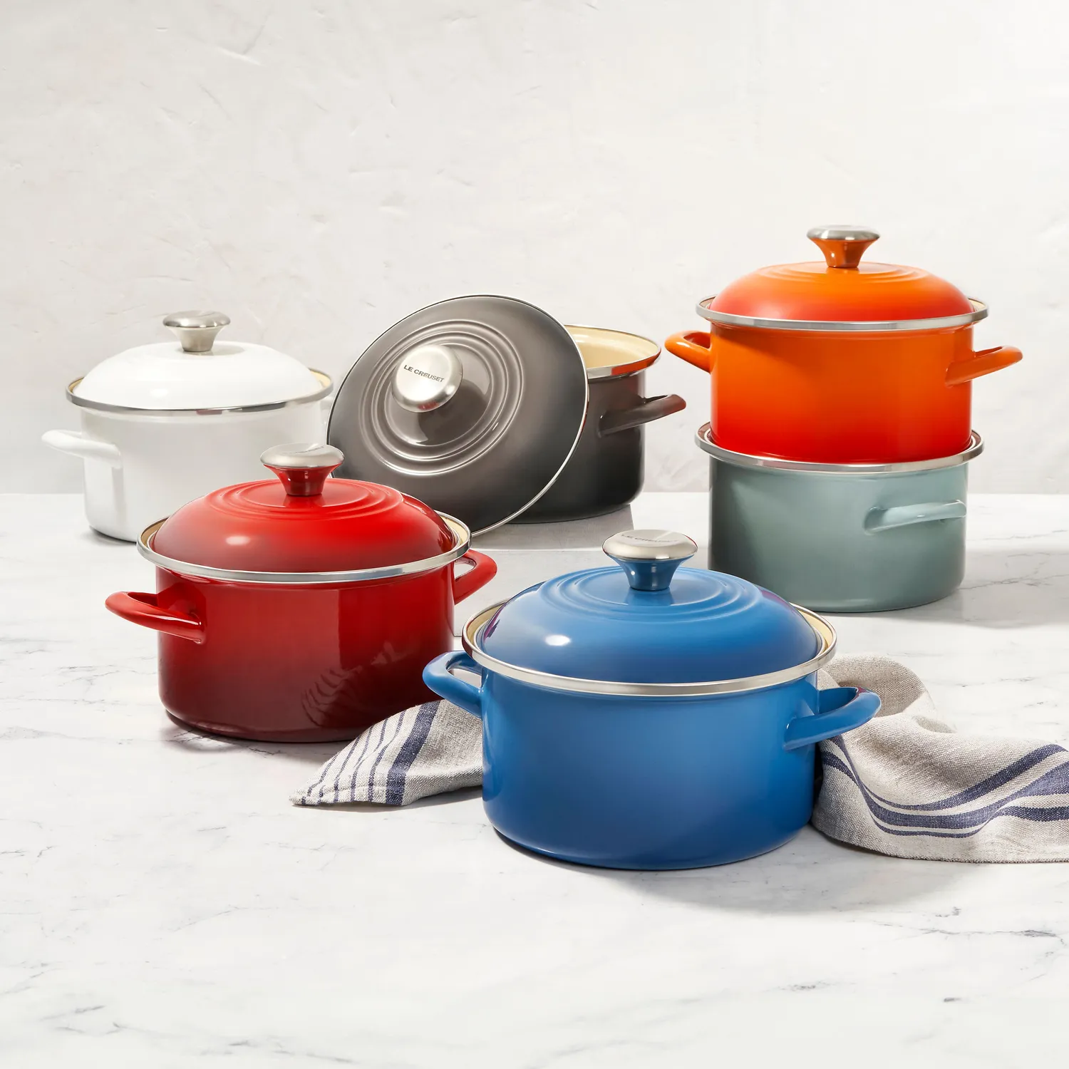 Le Creuset Petite Enameled Steel Stockpot, 3.8 qt.