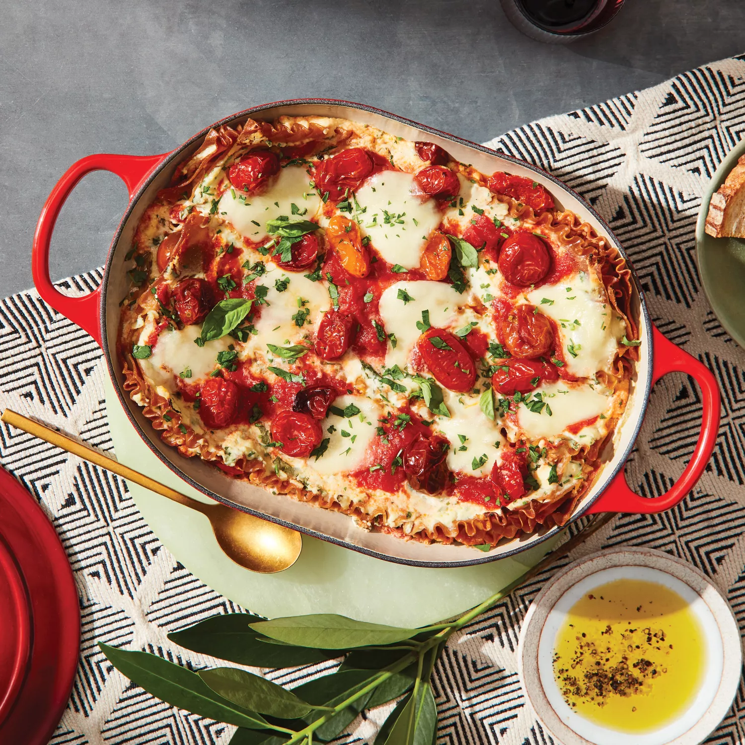 Le Creuset Signature Oval Casserole, 3.75 qt.