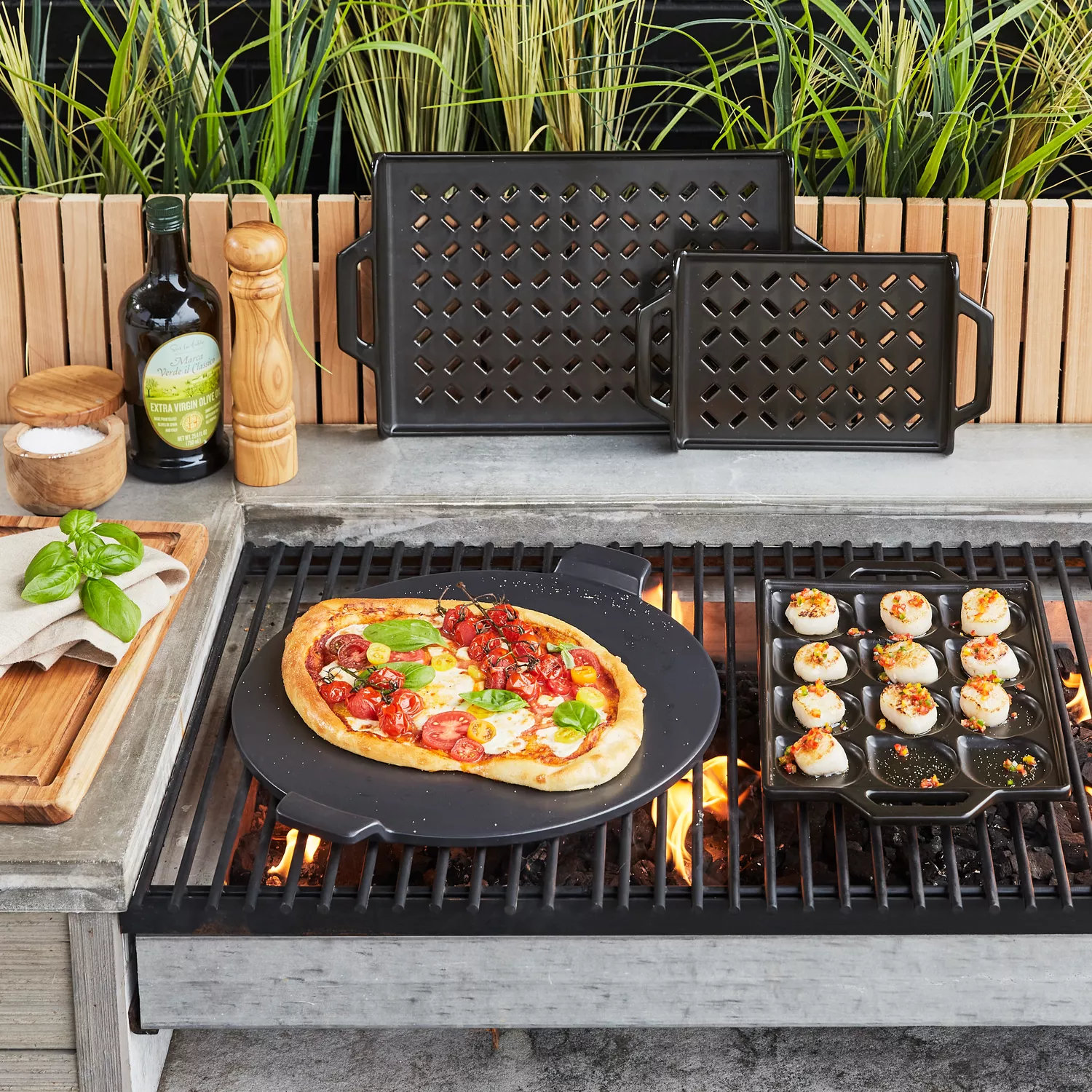 Sur La Table Cast Iron Shrimp Pan, Sur La Table