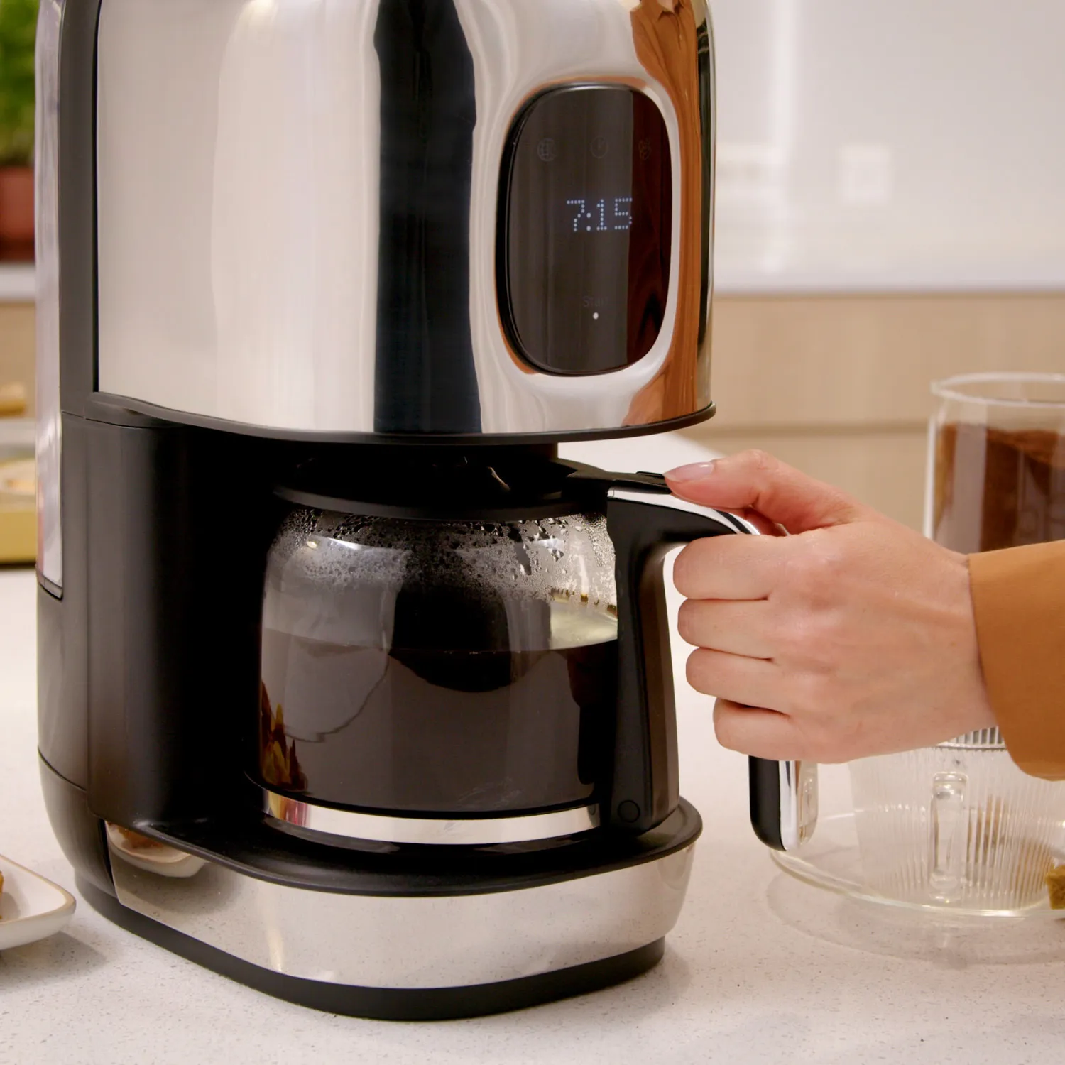 All-Clad Filter Coffee Maker with Digital Interface & Removable Water Tank