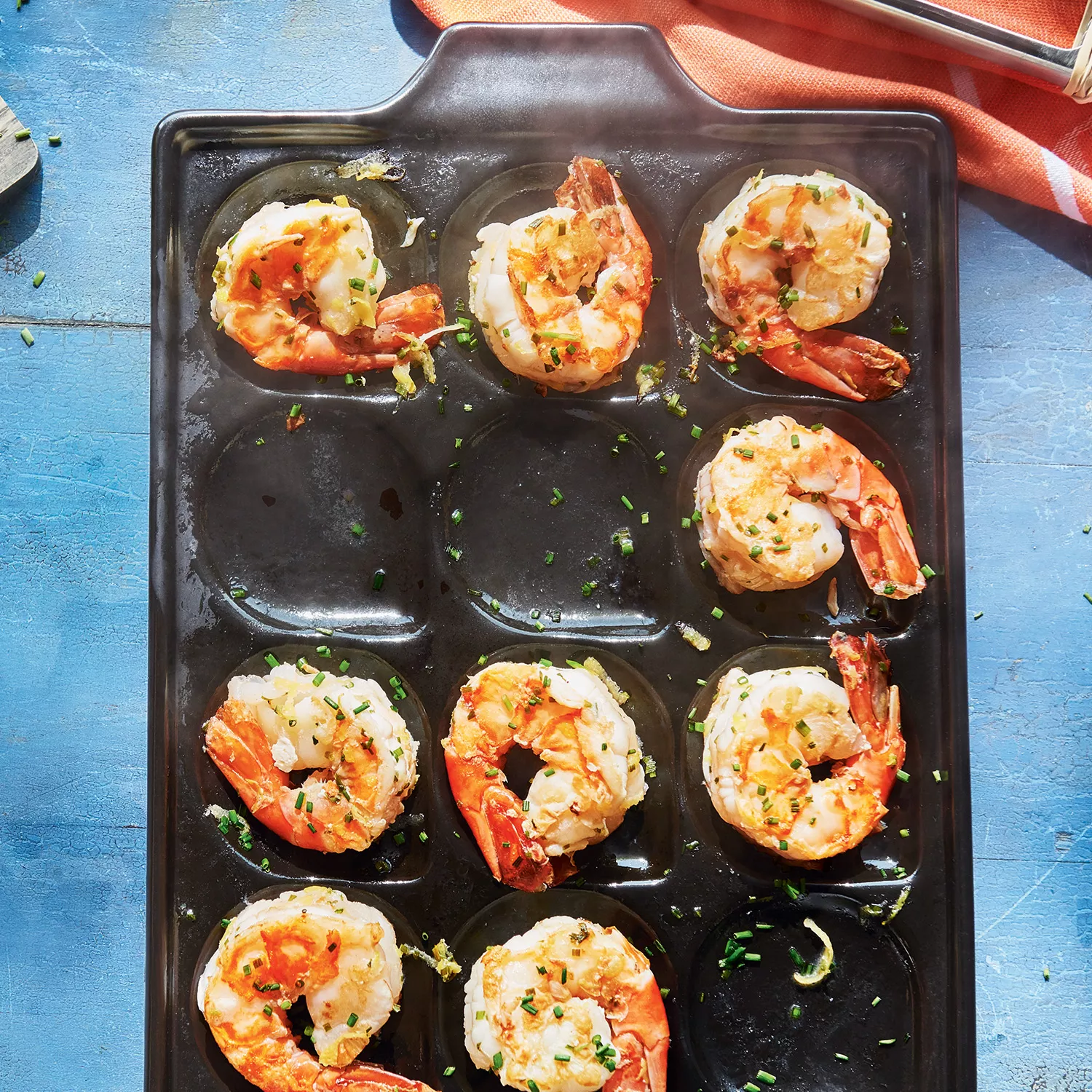 Grilled Shrimp 🍤 using a Sur la Table Cast Iron Shrimp Pan