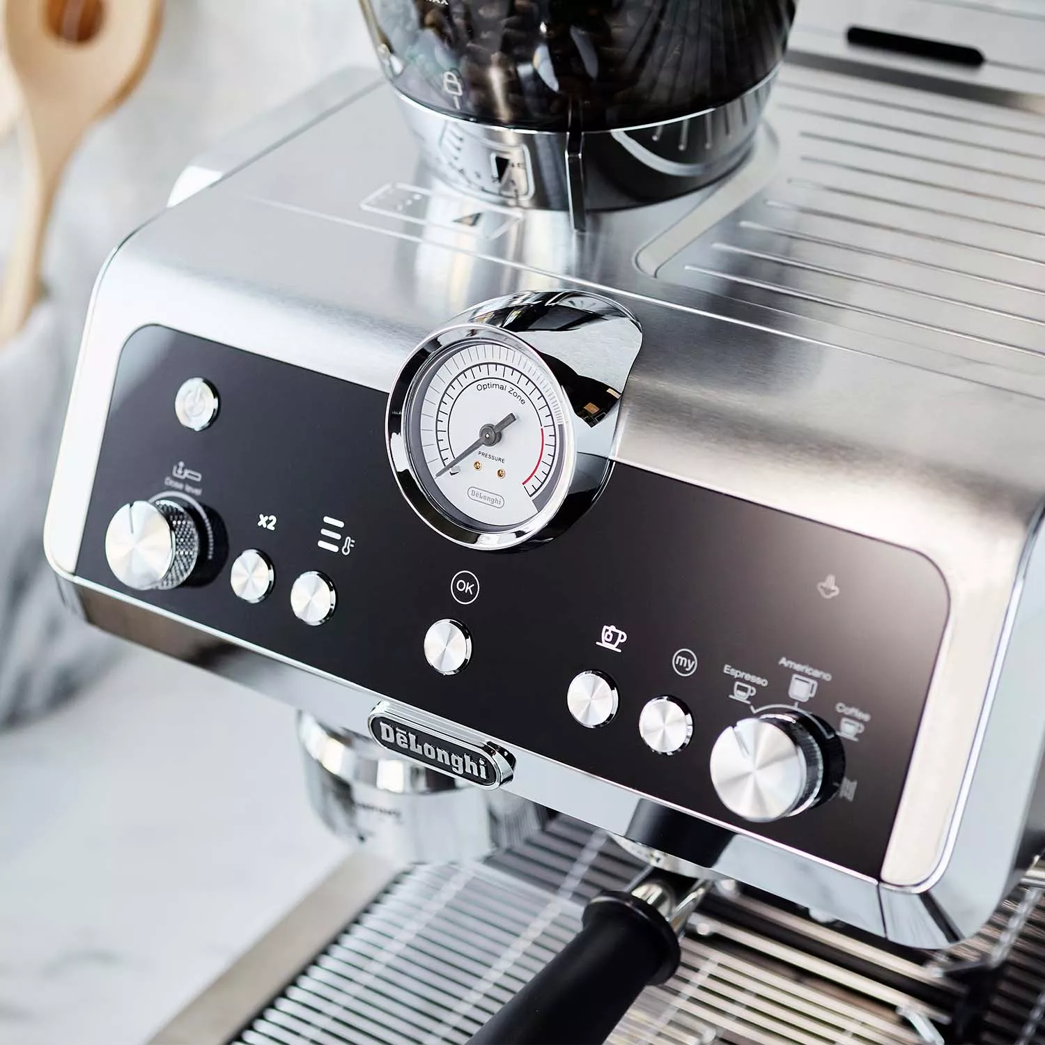 De&#8217;Longhi La Specialista Prestigio Espresso Machine