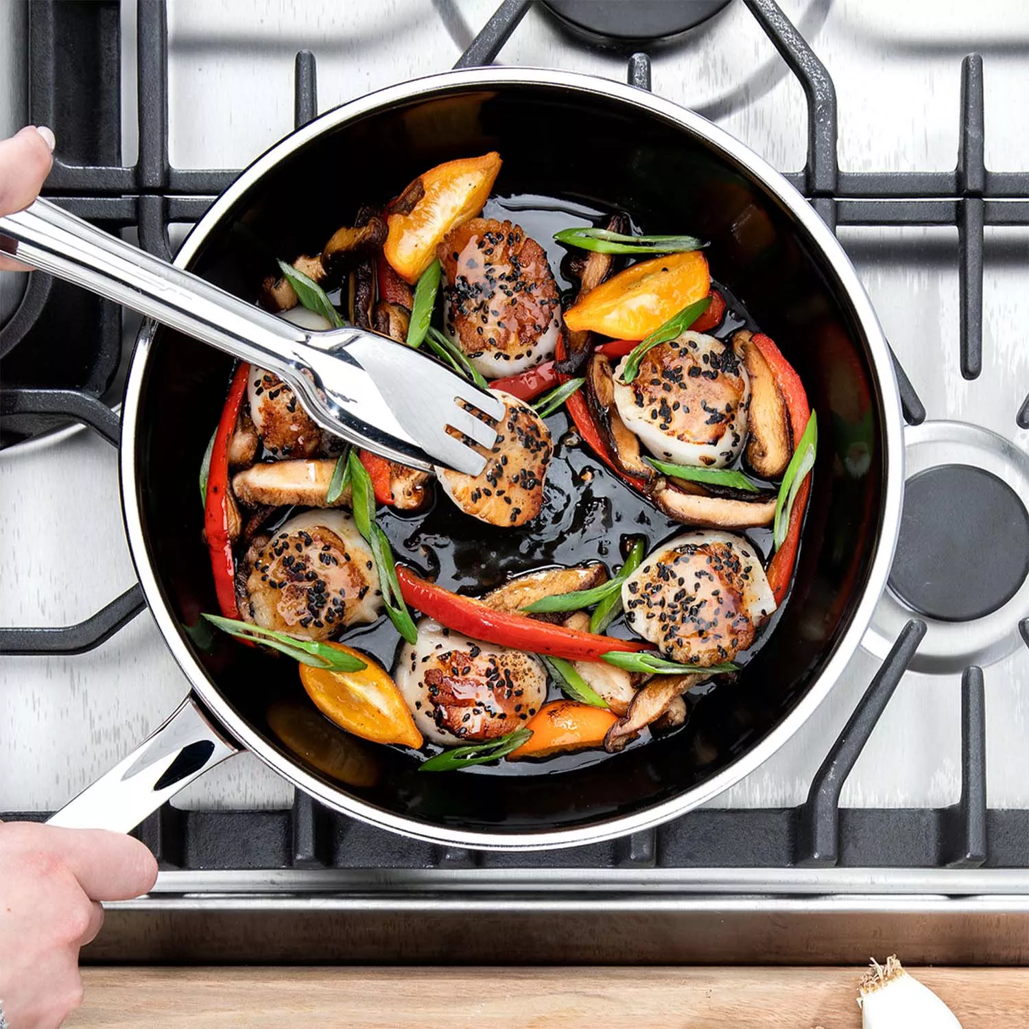 All-Clad Fusiontec Skillet: A Durable Nonstick Skillet