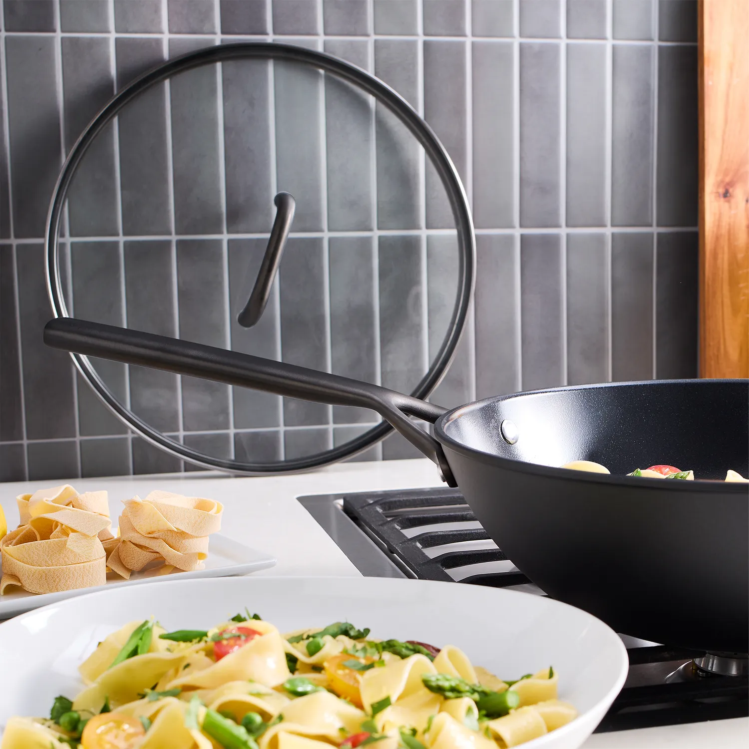 Zwilling Milano Ceramic Nonstick Wok with Lid, 12"