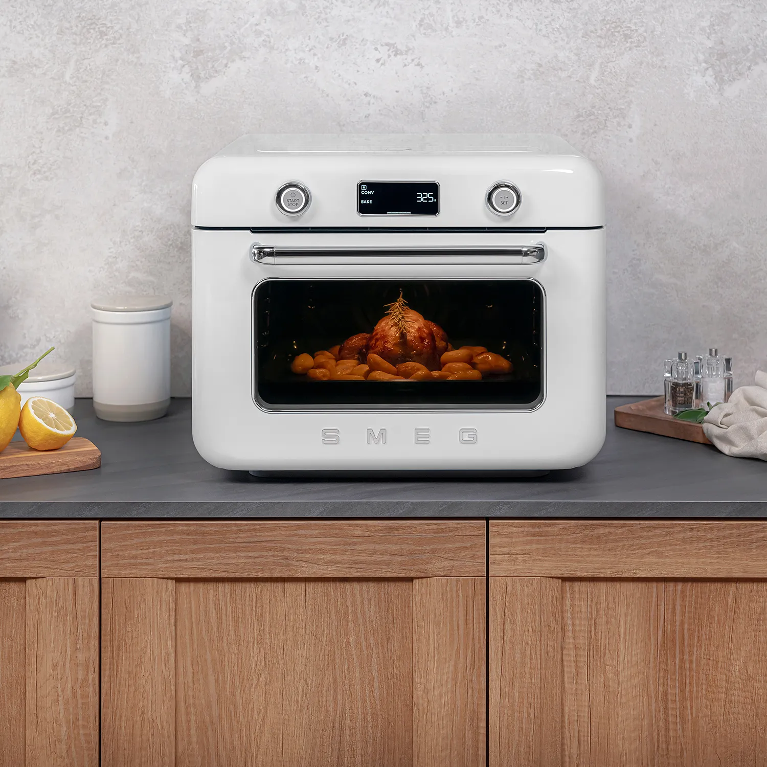 Smeg 50s Retro Style Aesthetic Countertop Air Fry Oven With Steam