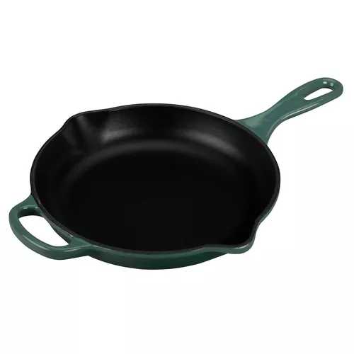 Le Creuset Signature Skillet, 9"