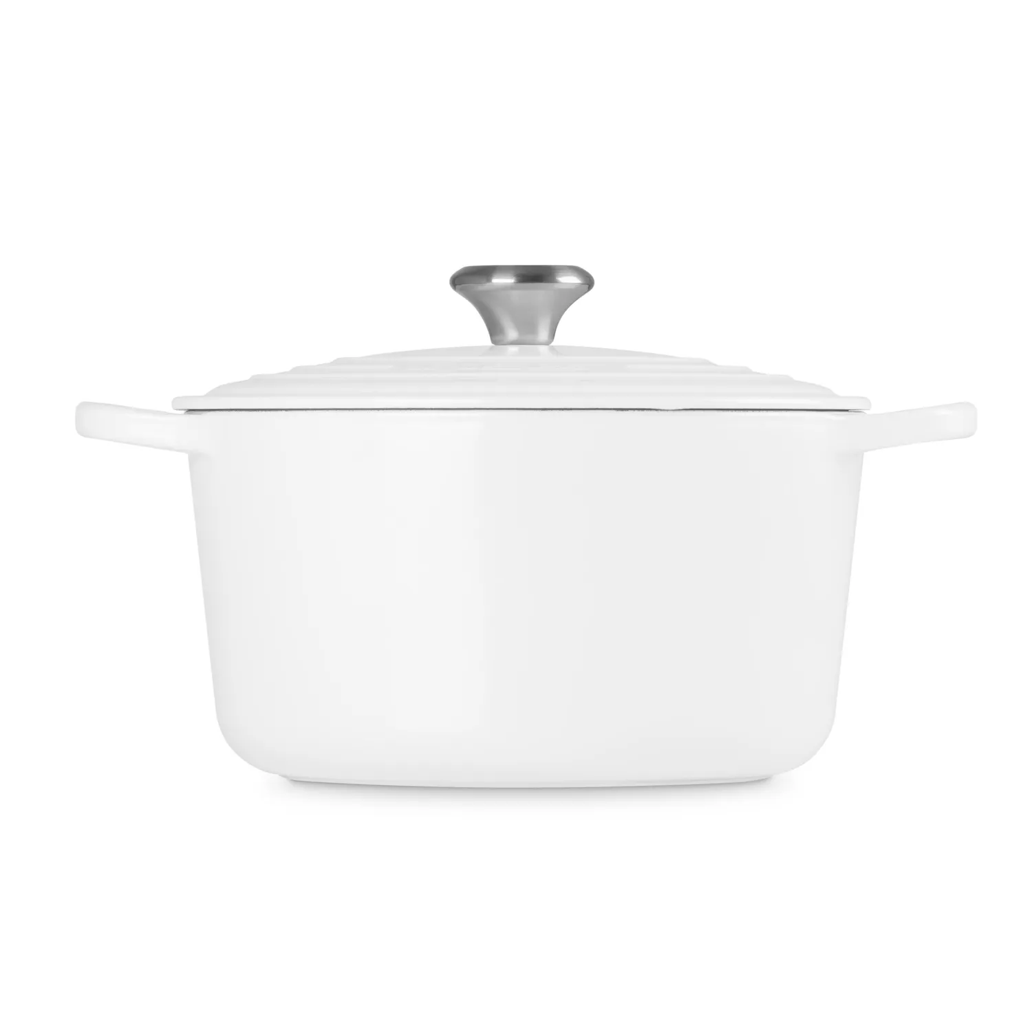 Le Creuset Signature Deep Round Dutch Oven, 6.5 qt.