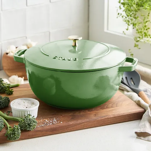 Staub Essential French Oven, 5 qt. 