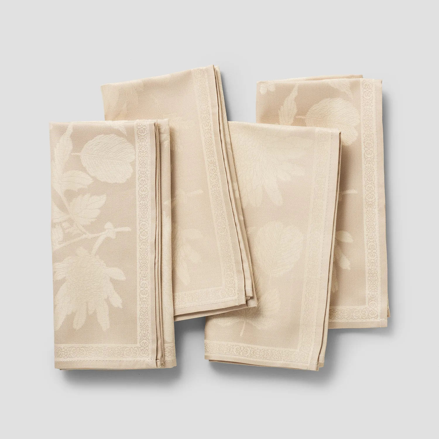 Sur la table Jacquard Floral Napkins, Set of 4