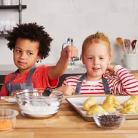 Kids' 4-Day Summer Series: Baking 101