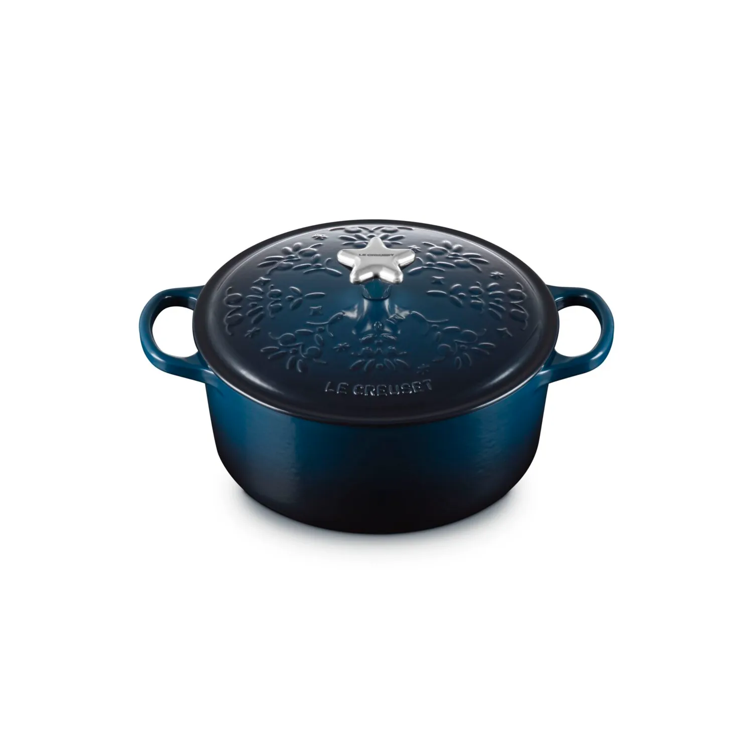 Le Creuset Noel Collection Signature 4.5-qt. Round Dutch Oven with Tree Embossed Lid