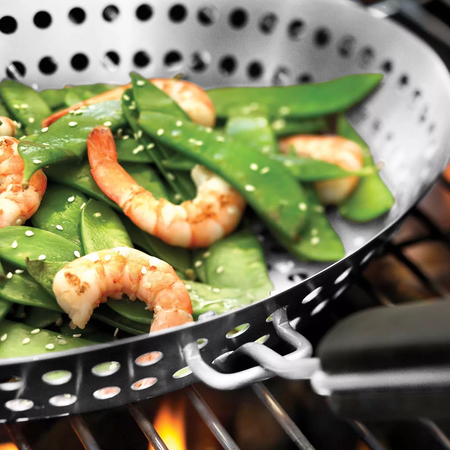 Outset Grill Skillet with Removable Handle