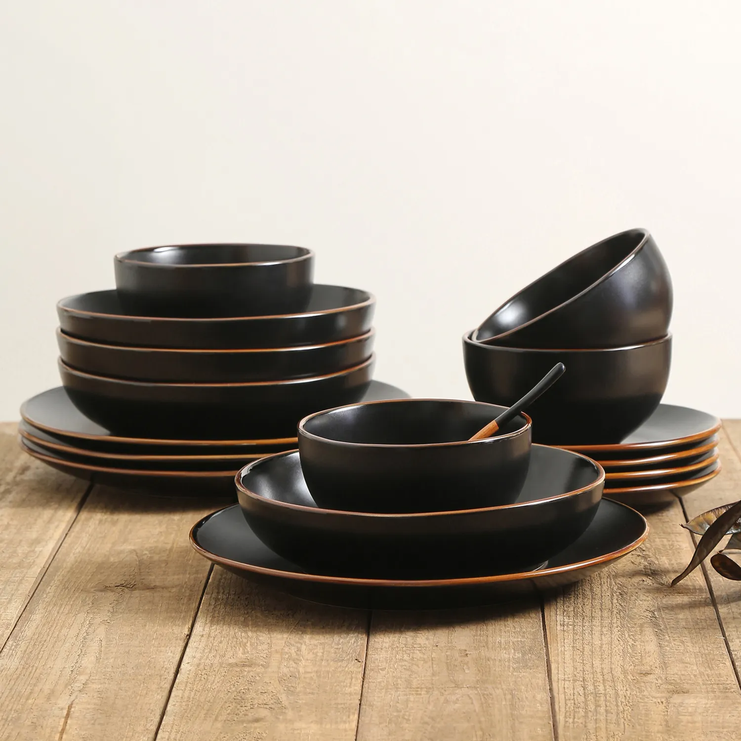Stone Lain Brasa Stoneware 16-Piece Dinnerware Set