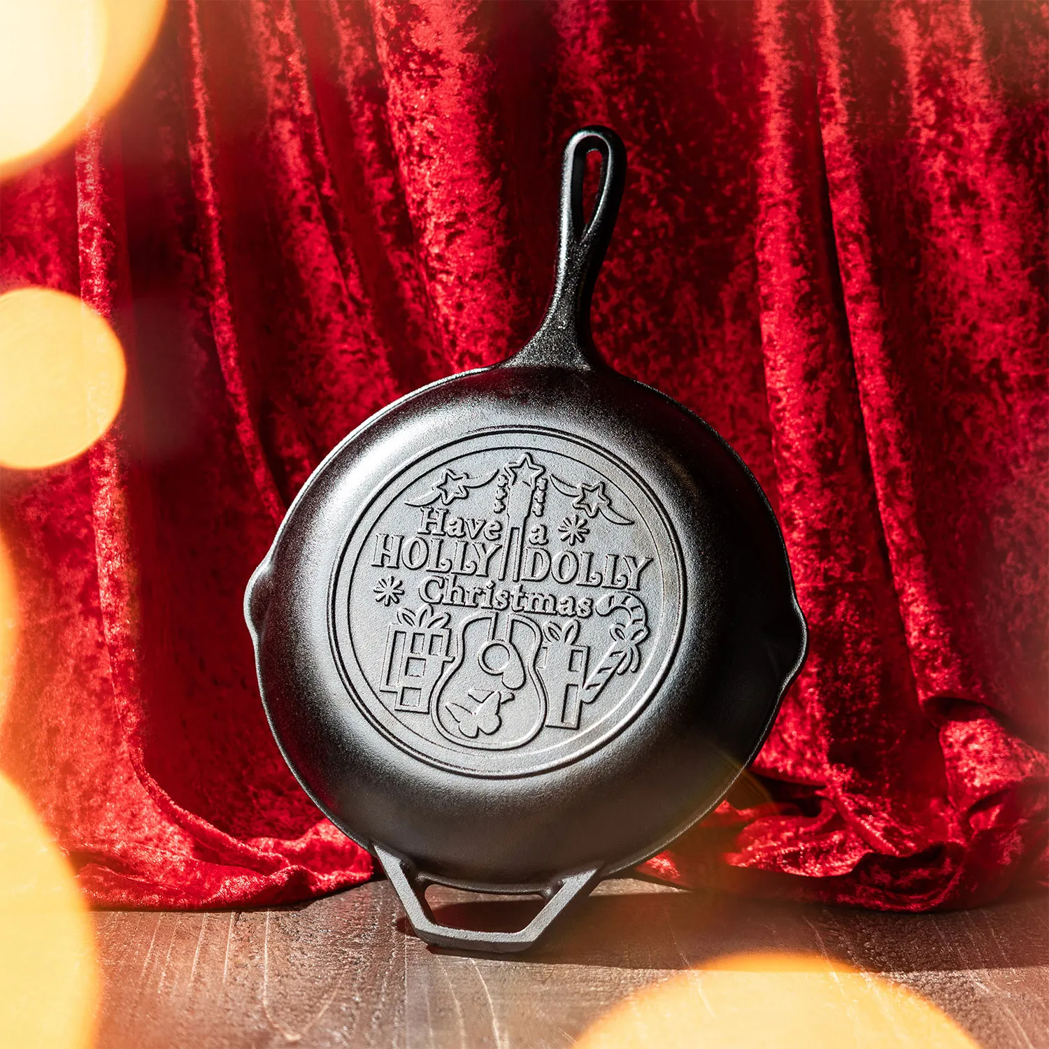 Lodge Dolly Parton Holiday Skillet, 10.25"