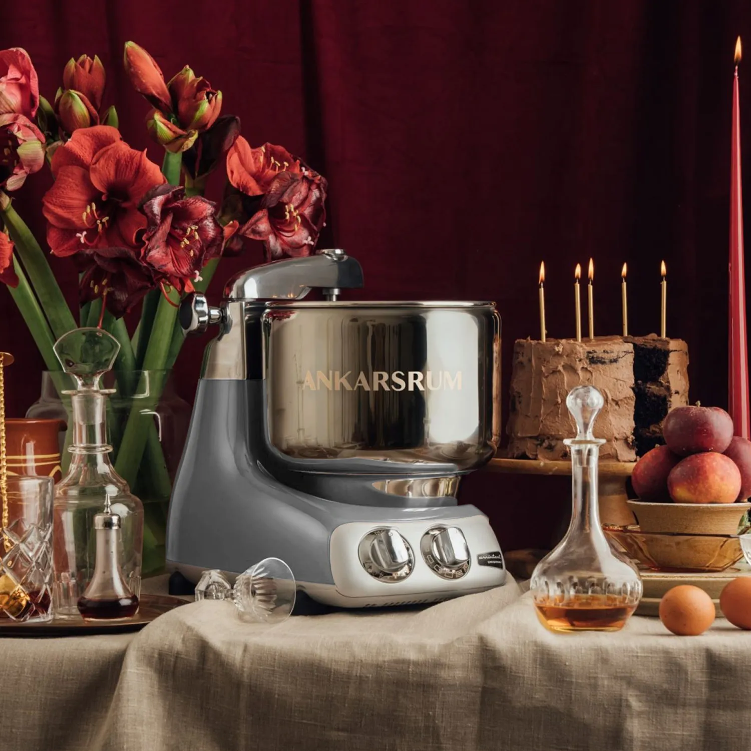 Ankarsrum Assistent® Original Stand Mixer, 7 Qt. 