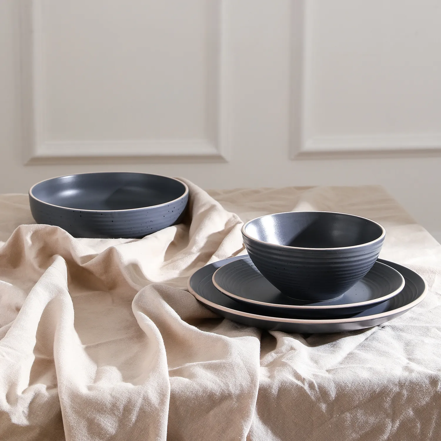 Stone Lain Lauren Stoneware 16-Piece Dinnerware Set