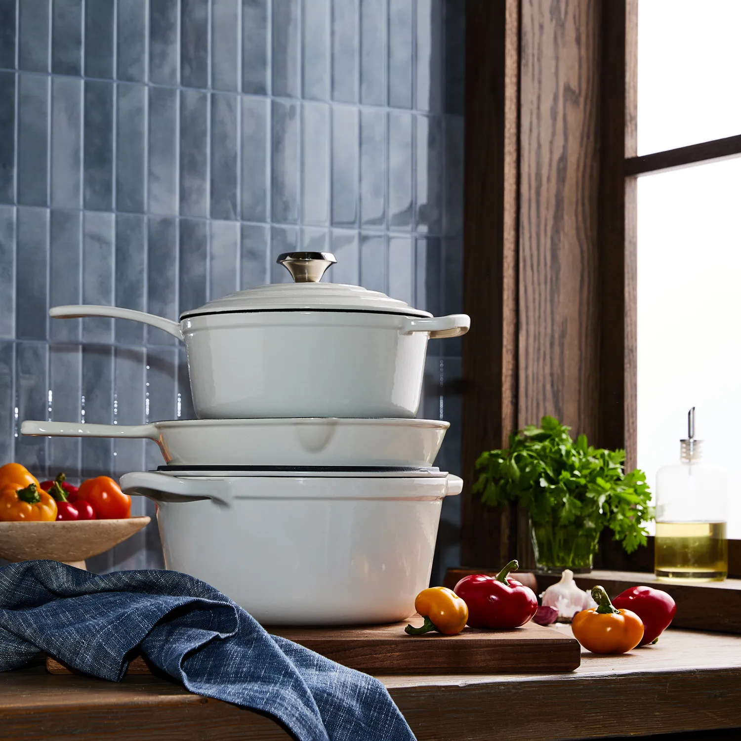Sur la table Enameled Cast Iron 5-Piece Set