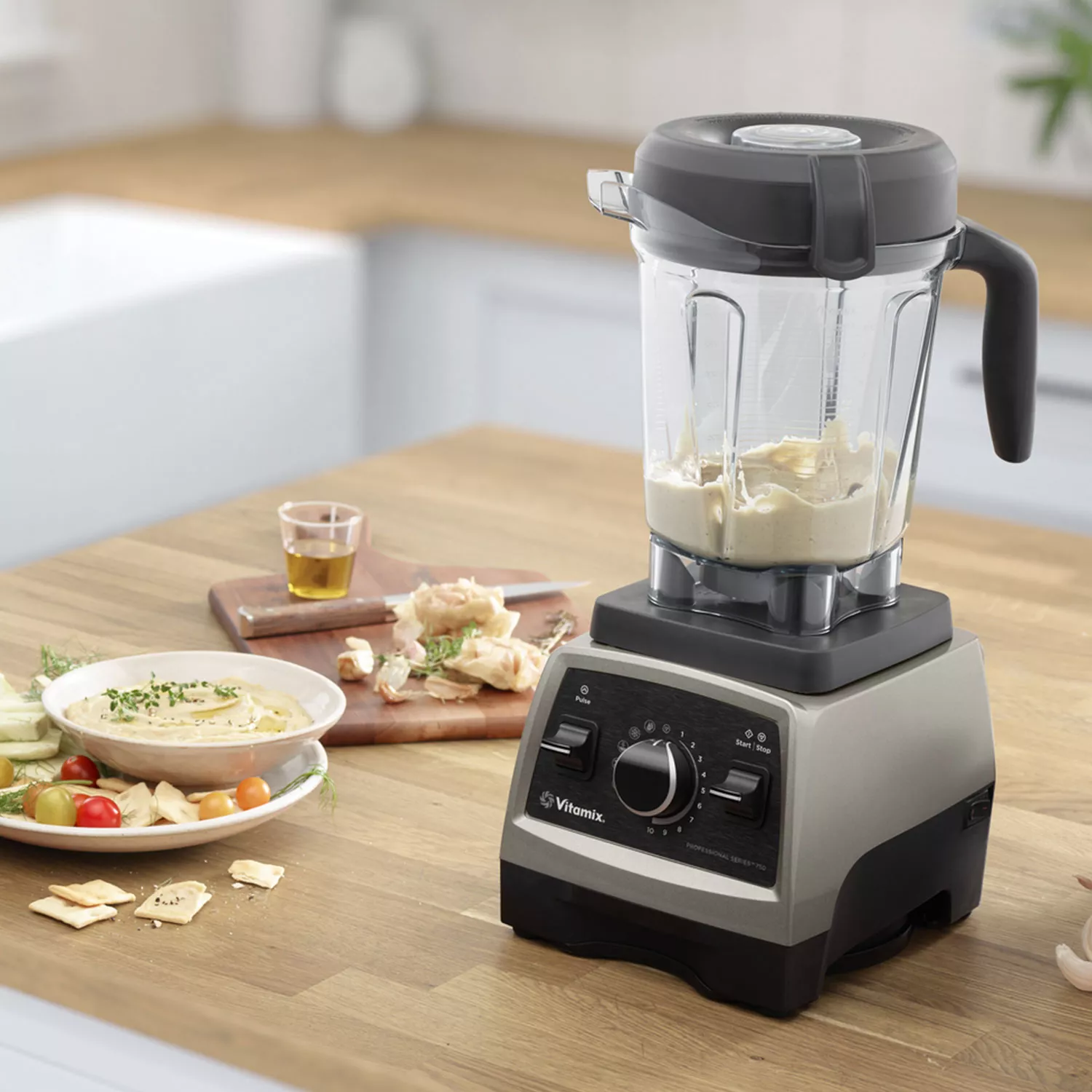 Vitamix Blenders Are Up to 40% Off On  Right Now