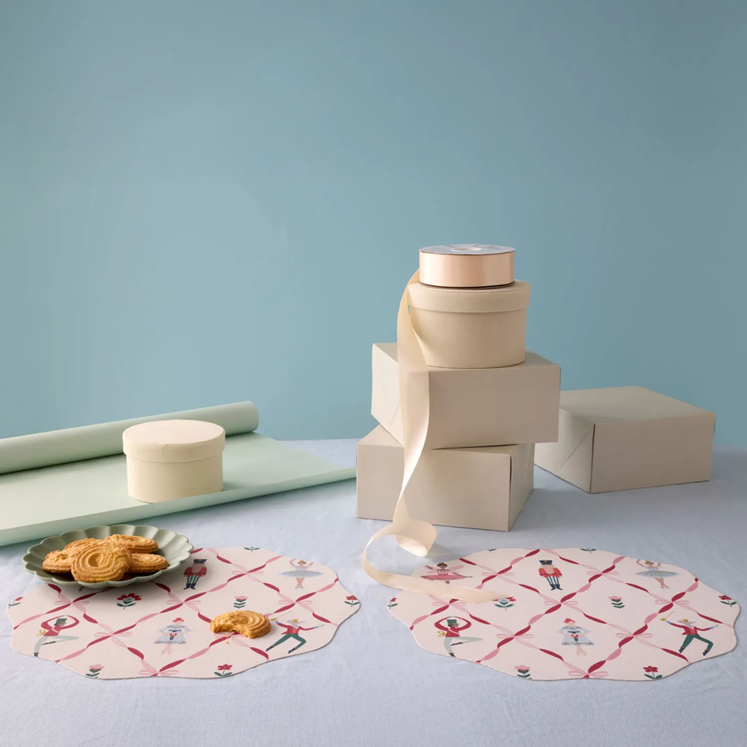 Meri Meri x Chilewich Nutcracker Ballet Scallop Placemat