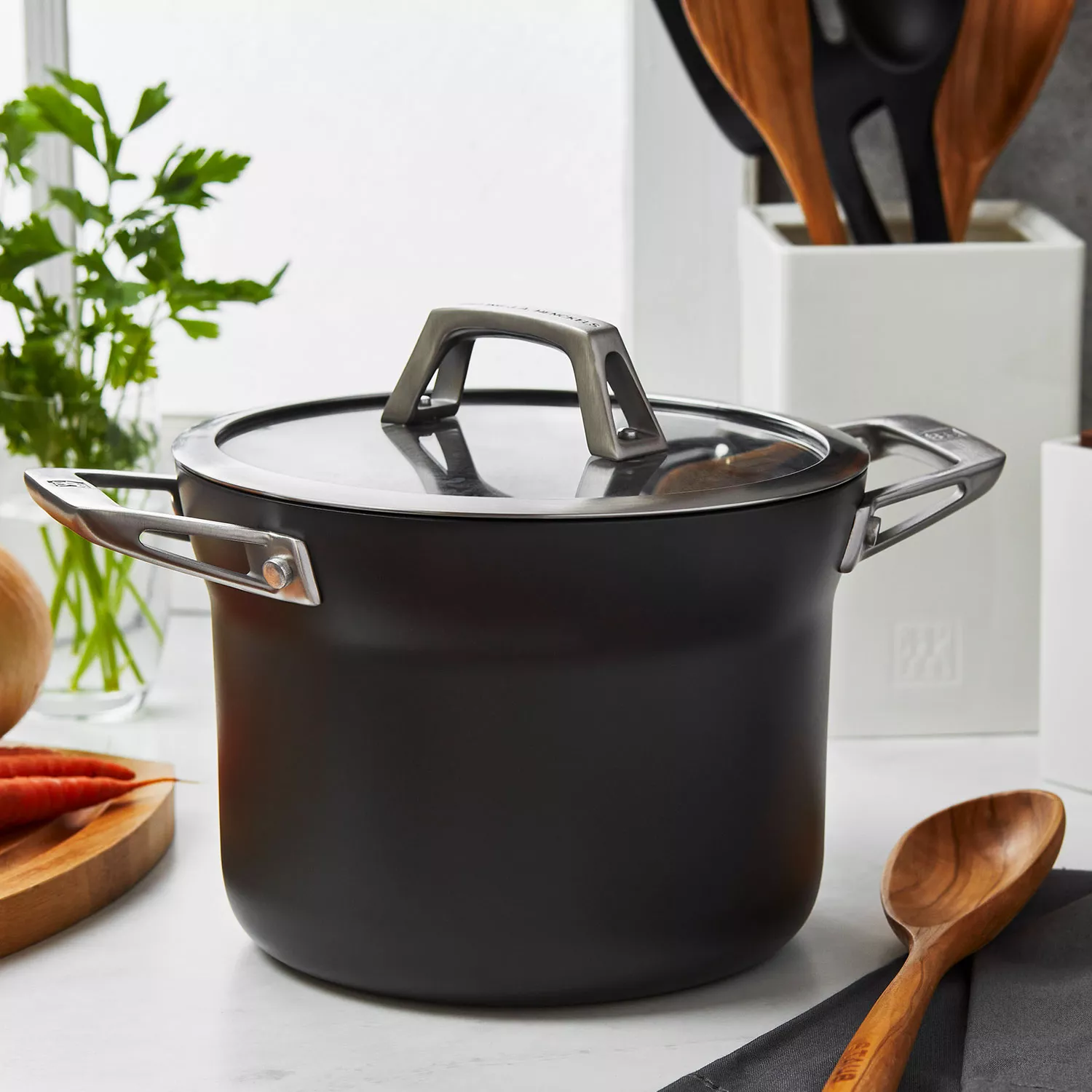 Zwilling Motion Hard-Anodized Aluminum Nonstick Soup Pot, 4 qt.