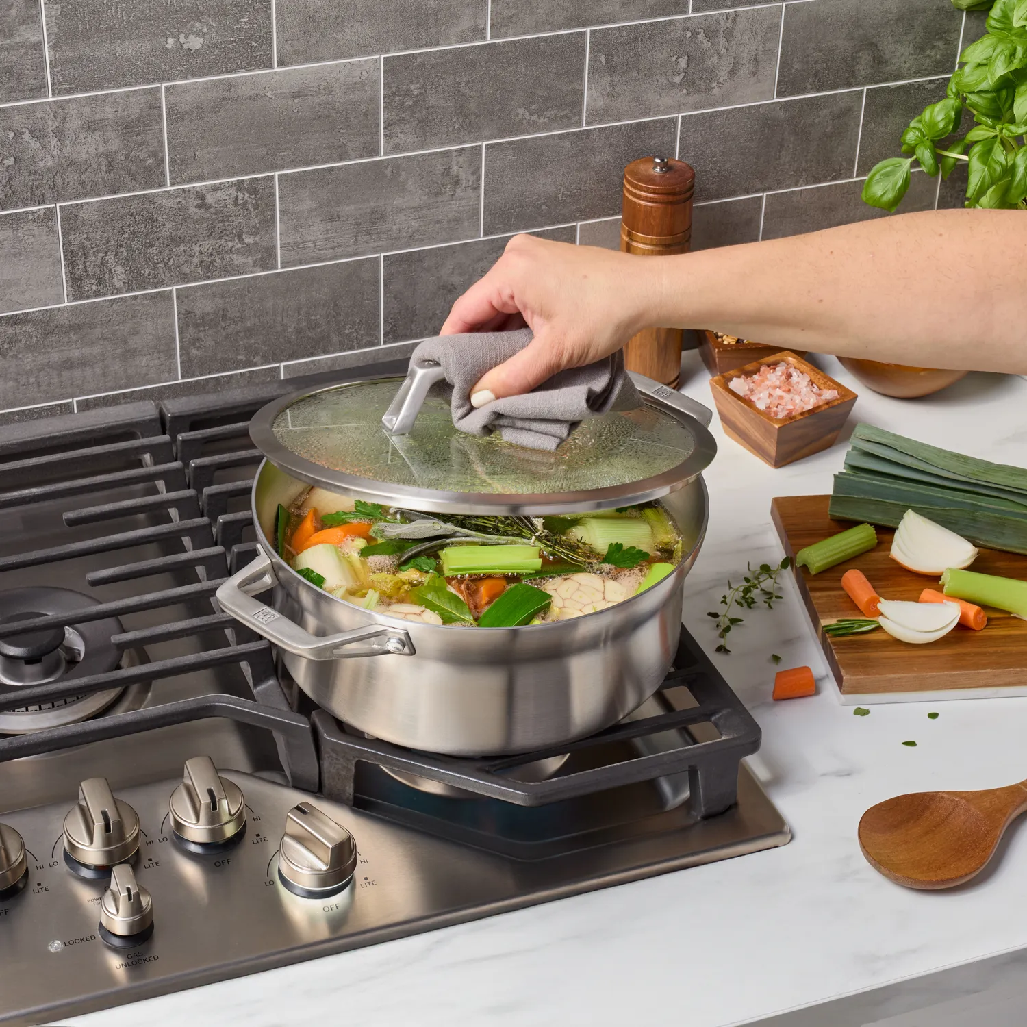 Zwilling Motion Stainless Steel Dutch Oven, 5 qt.