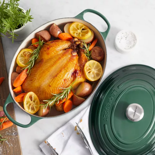 Le Creuset Signature Oval Dutch Oven, 8 qt.