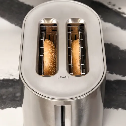 CAFÉ™ Express Finish Toaster