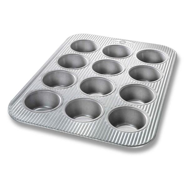 USA Pan Standard Muffin Pan, 12 Count