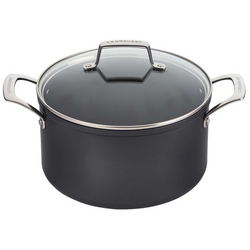 Le Creuset Essential Ceramic Nonstick Stock Pot with Lid This stock pot is perfect for me! I made my Fall soups in it