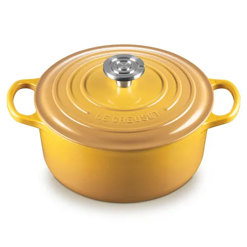 Le Creuset Signature Round Dutch Oven, 4.5 qt.