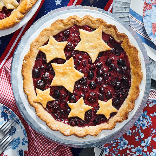 Make & Take: Star-Studded Fruit Pie + Vanilla Ice Cream