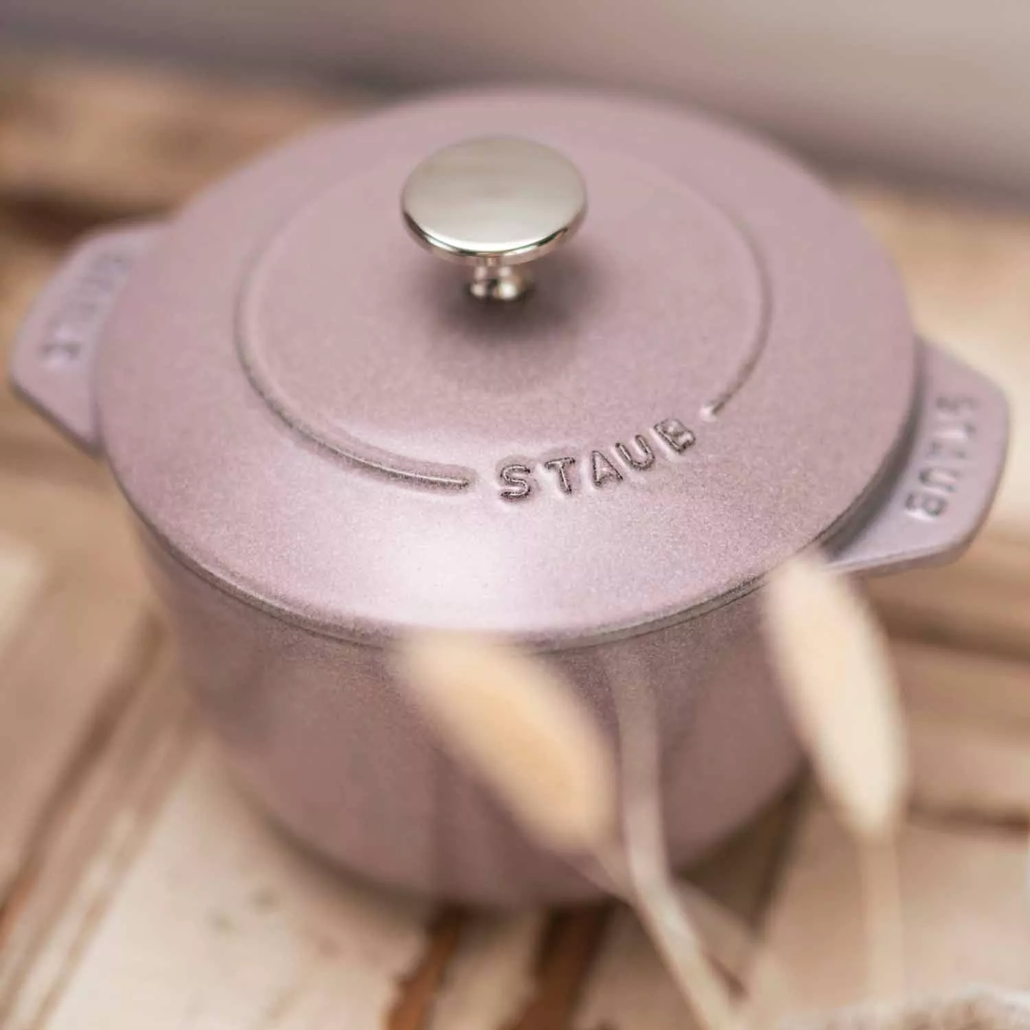 Staub Petite Round Oven, 1.5 qt.