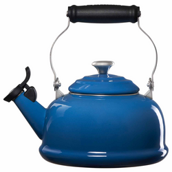 Le Creuset Classic Whistling Tea Kettle Le Creuset kettle