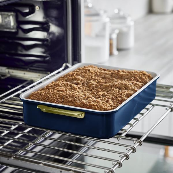 GreenPan Reserve Ceramic Nonstick Rectangular Cake Pan - thumbnail 2