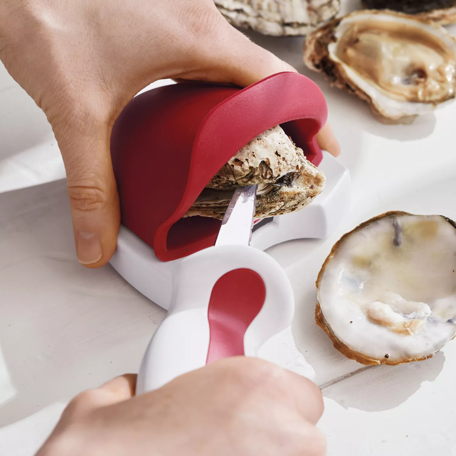 Zyliss Oyster Tool