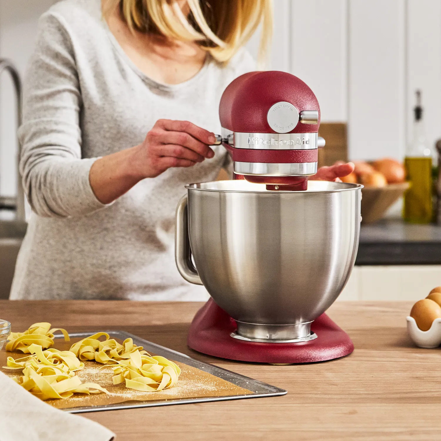 KitchenAid Artisan Plus 5-Quart Tilt-Head Stand Mixer