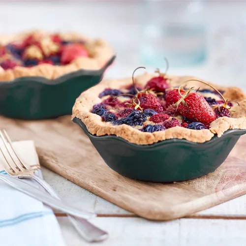 Emile Henry Modern Classics Mini Pie Dishes, Set of 2