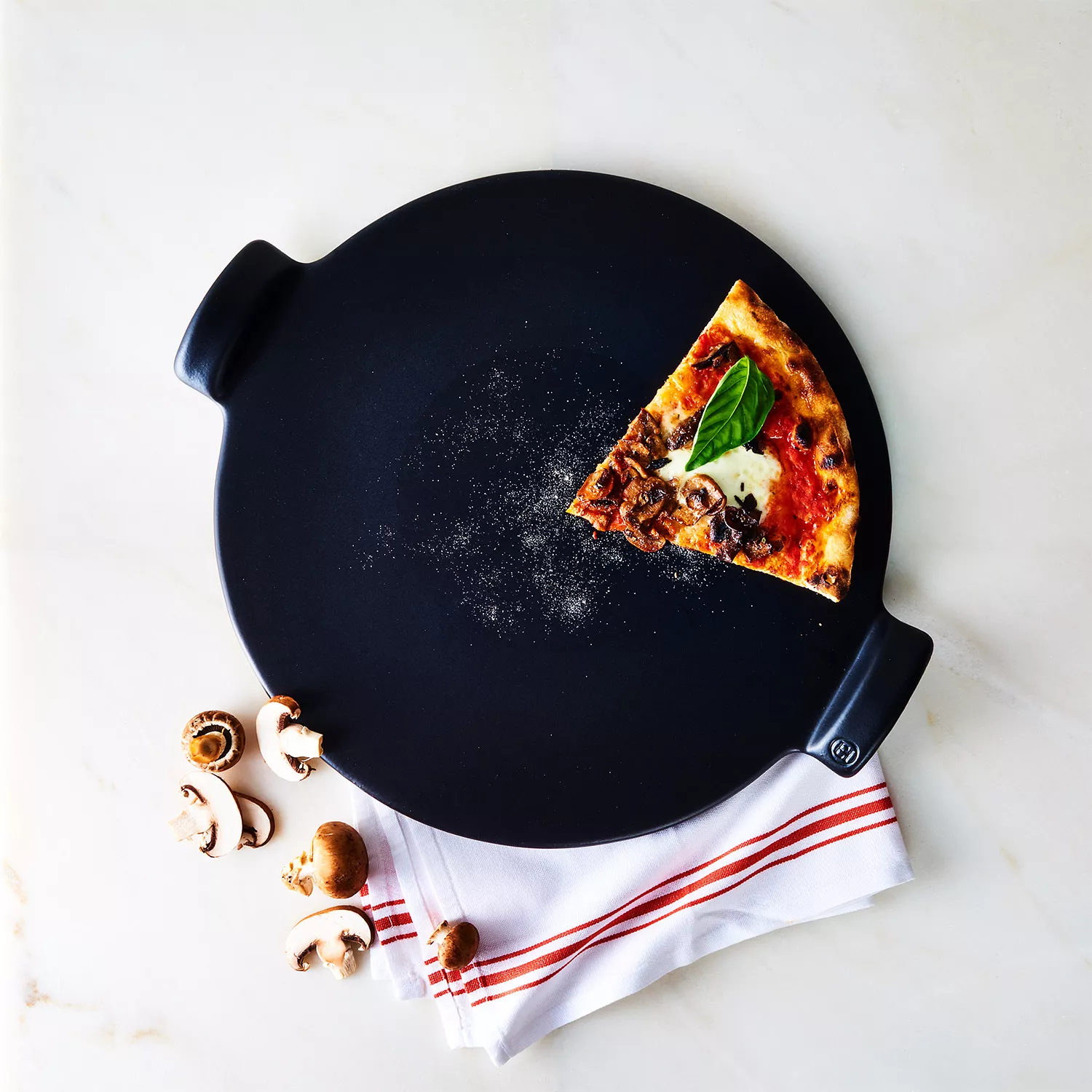 Emile Henry Pizza Set
