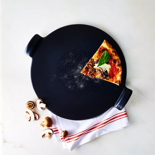 Emile Henry Pizza Set