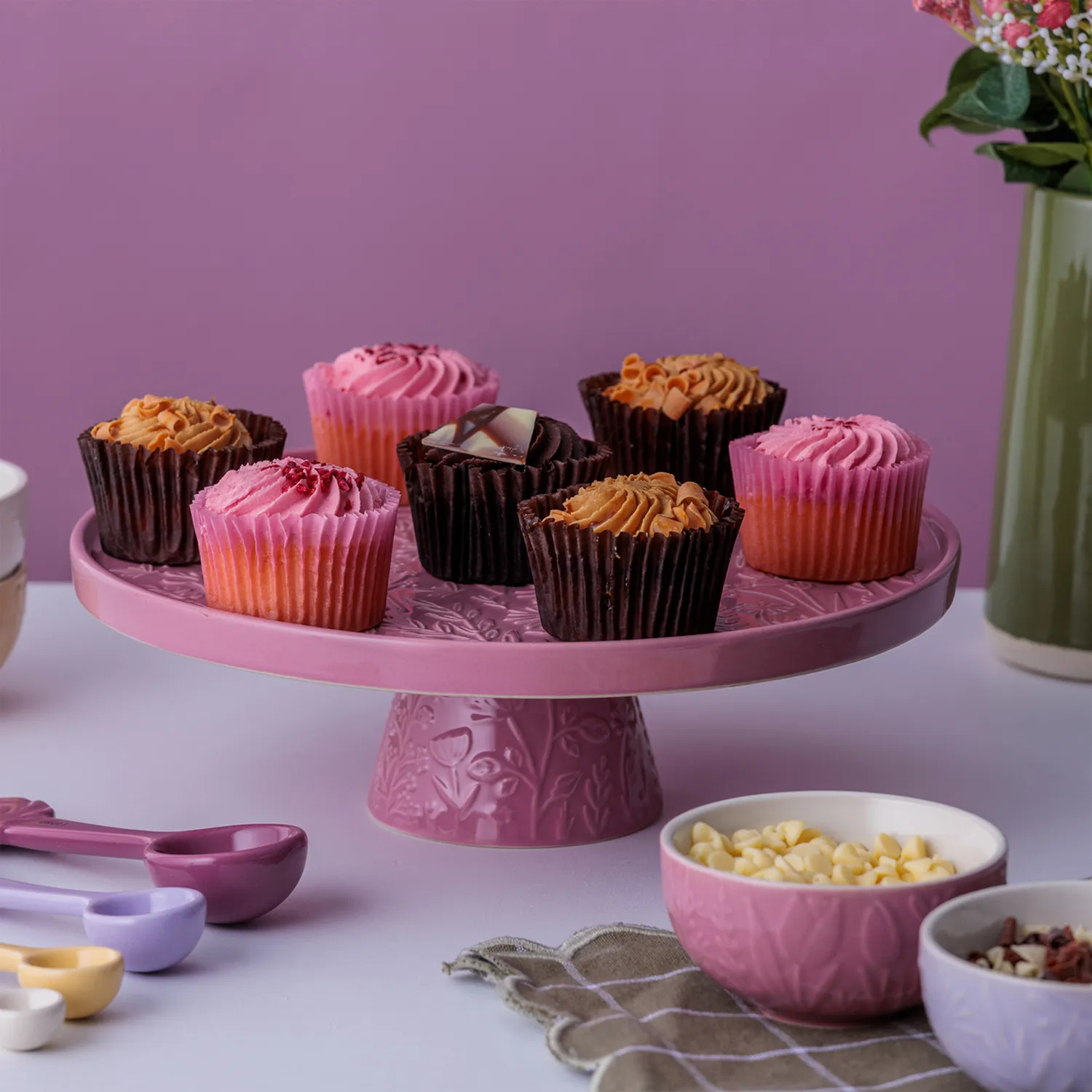 Mason Cash In the Meadow Cake Stand