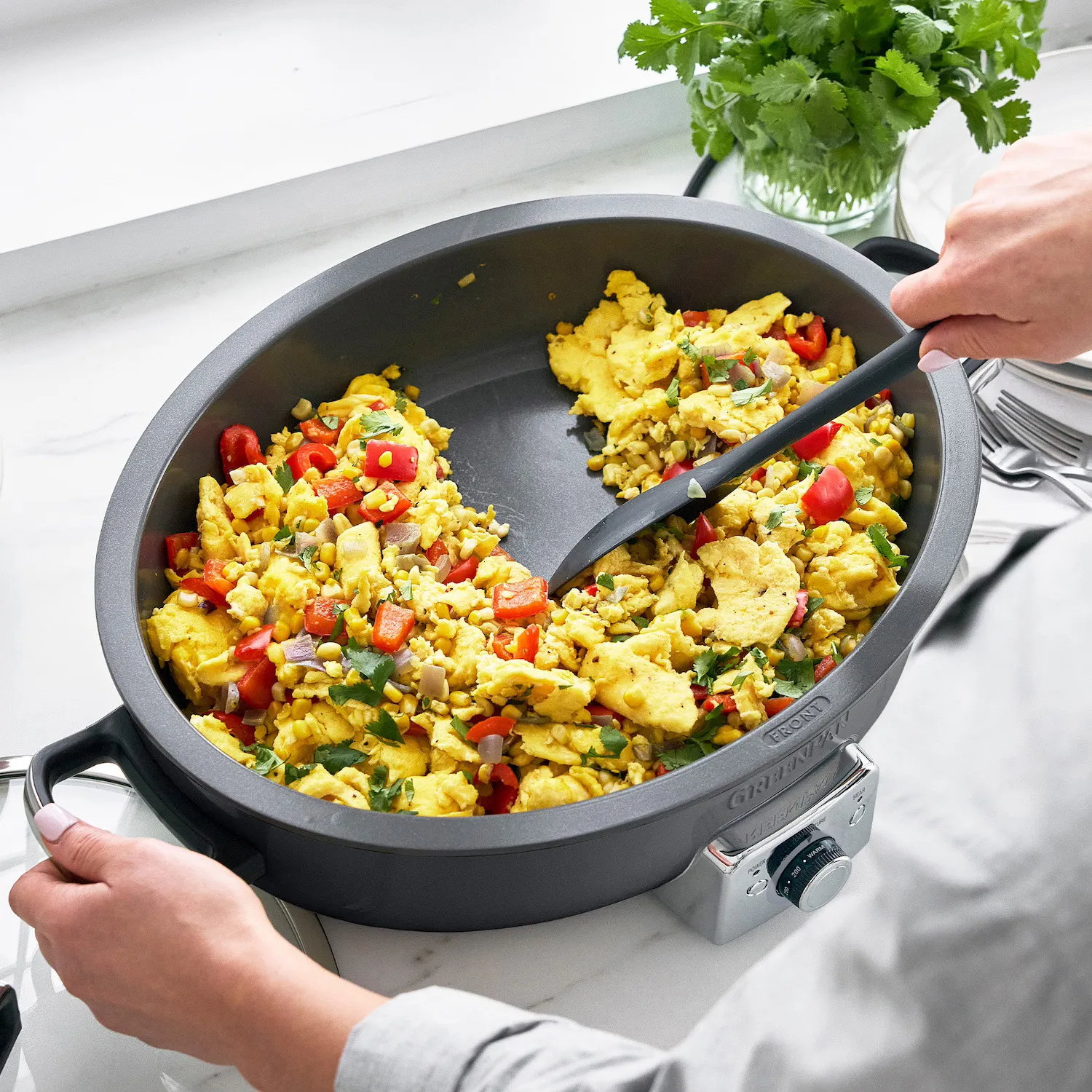 GreenPan Elite Ceramic Nonstick Oval Electric Skillet, 5.5 qt.