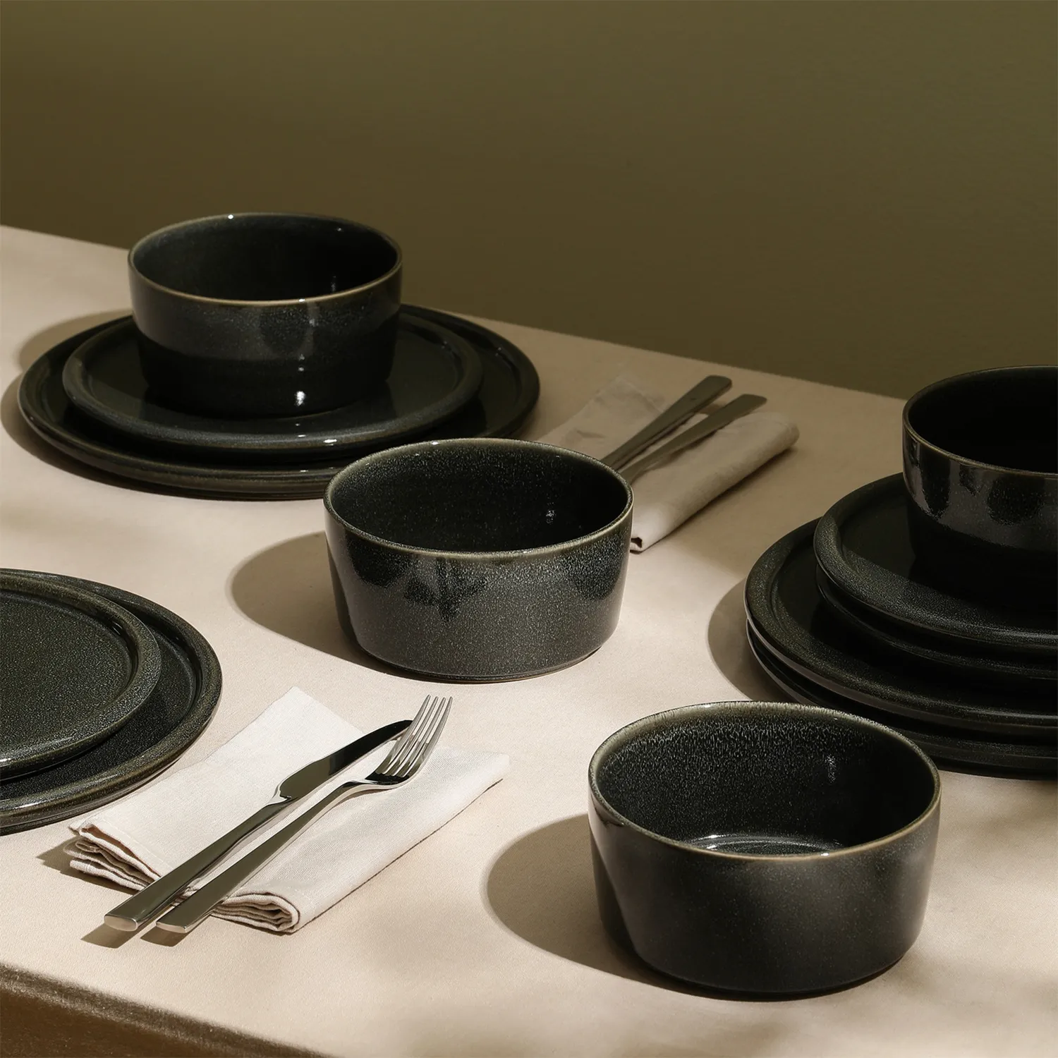 Stone Lain Eden Stoneware 12-Piece Dinnerware Set