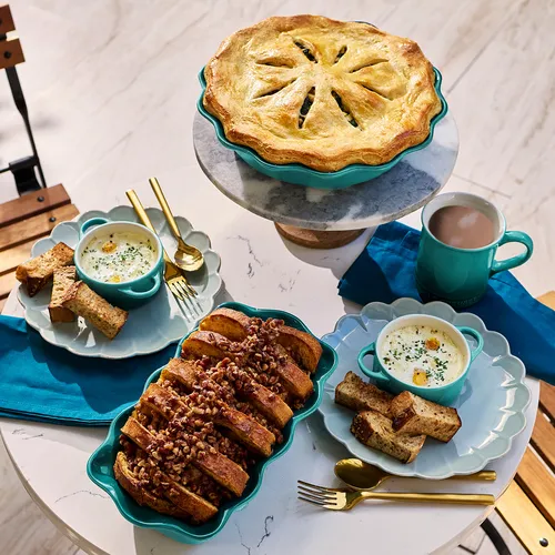 Le Creuset Heritage Pie Dish, 9"