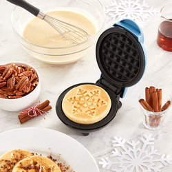 Dash Snowflake Mini Waffle Maker