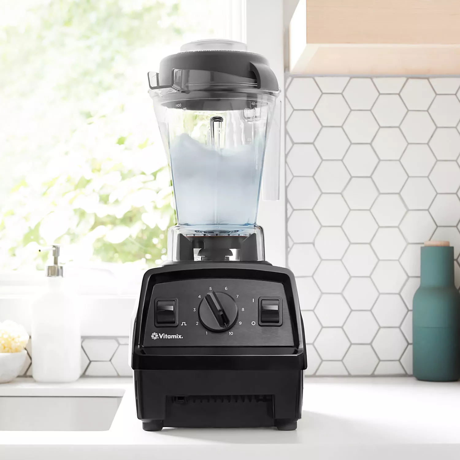 Vitamix E310 Explorian Blender