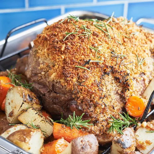 Roast Leg of Lamb with Fennel Seeds and Rosemary Crust