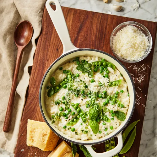 Sur La Table Enameled Cast Iron Saucepan, 2.5 qt. 