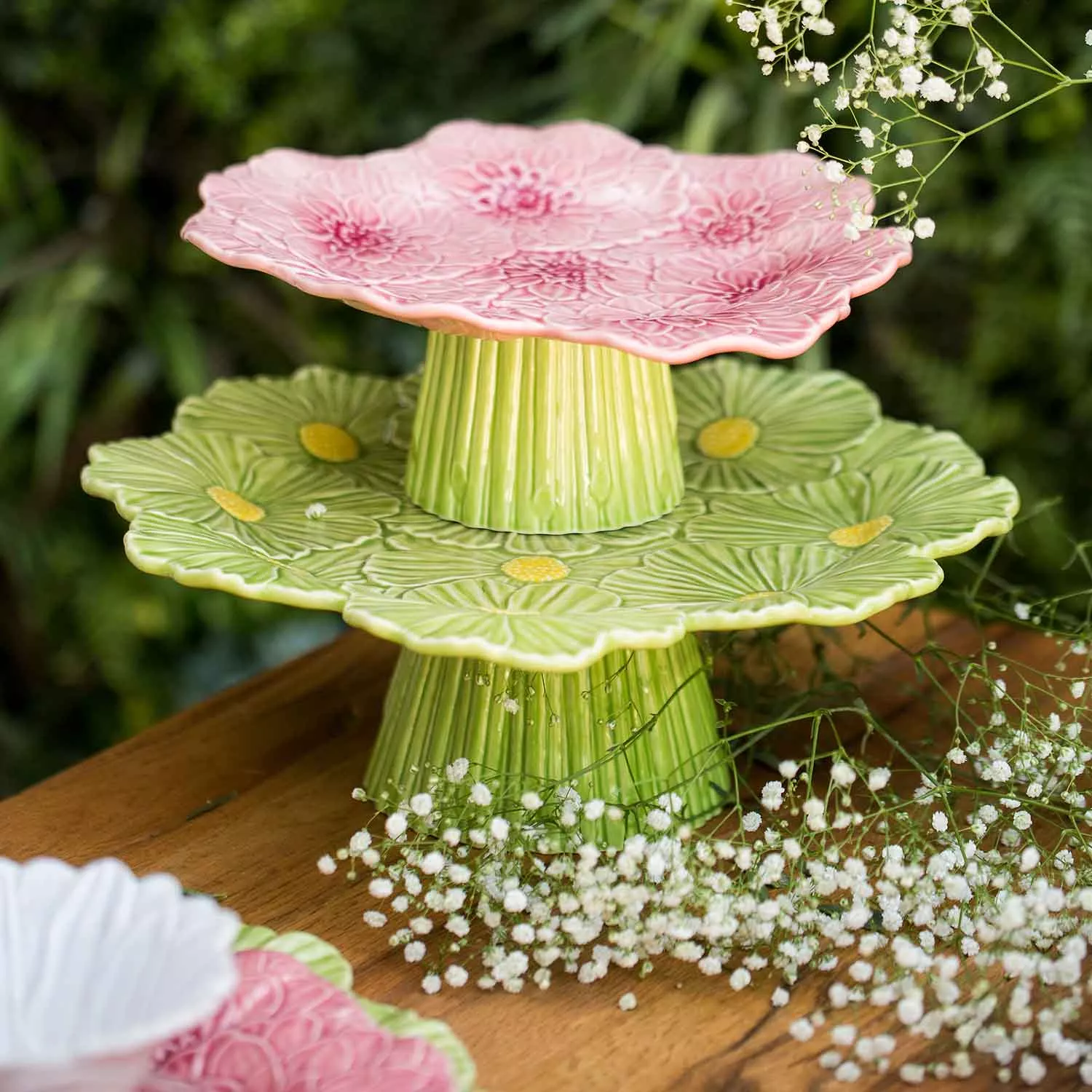 Bordallo Pinheiro Maria Flor Cake Stand, 11"
