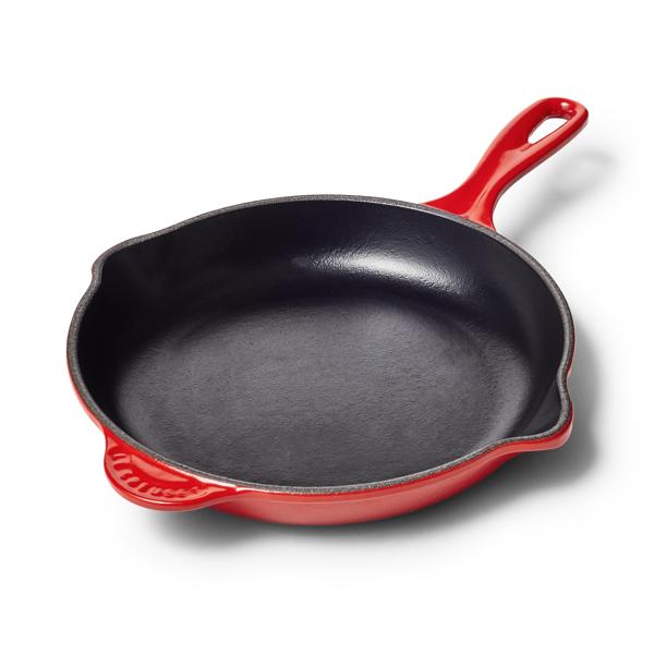 Le Creuset Classic Skillet, 9"