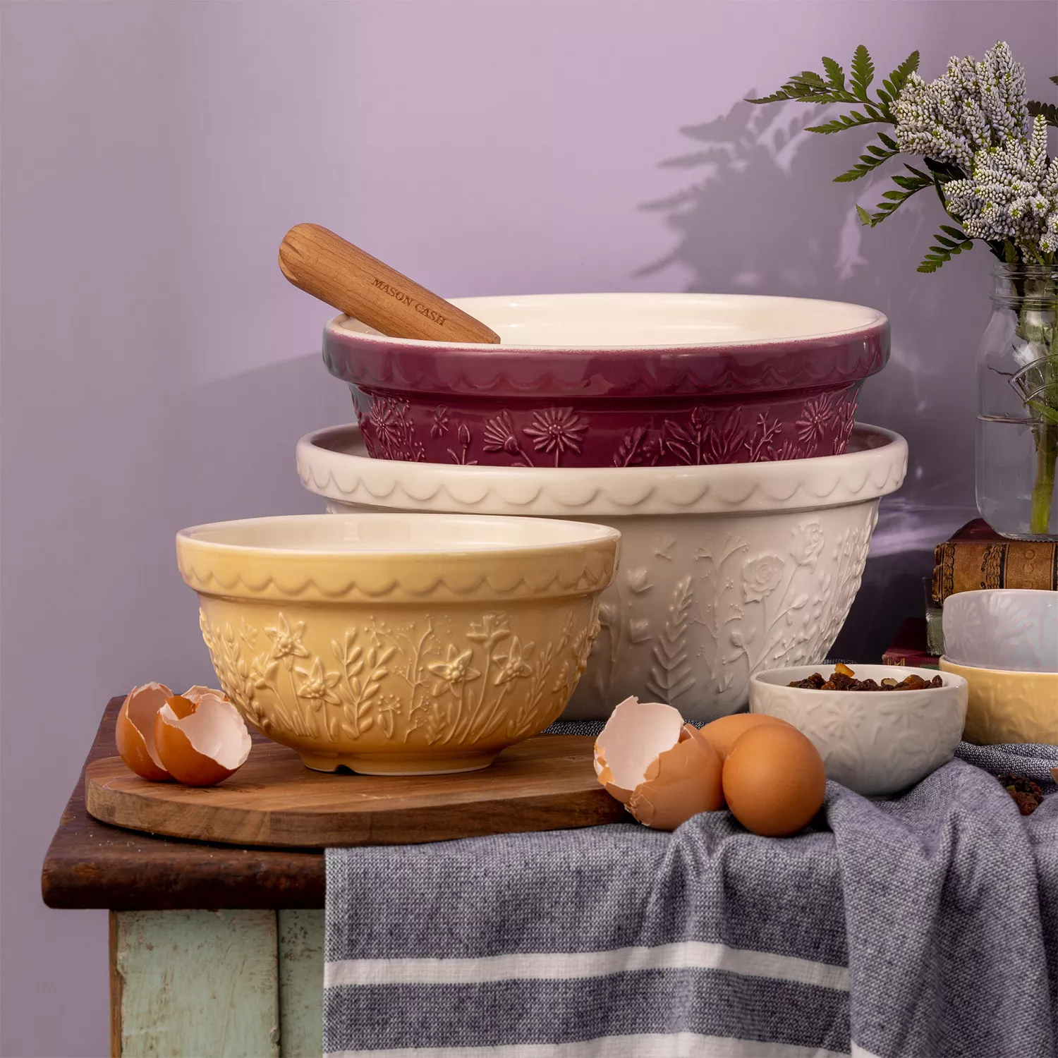Mason Cash Size Purple Daisy Mixing Bowl, 2.85 Qt.